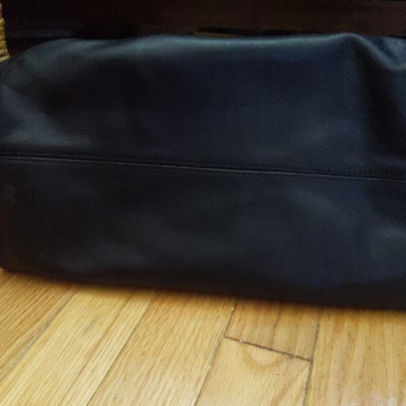 Balenciaga - Picture 2 of 6